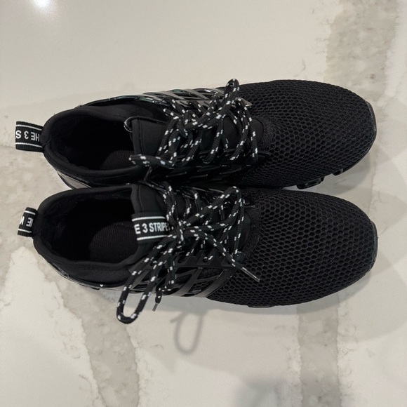 SKDOIUL Athletic Mesh Breathable Running Shoes Mens 7.5 Black Gym Workout Casual - Picture 5 of 8